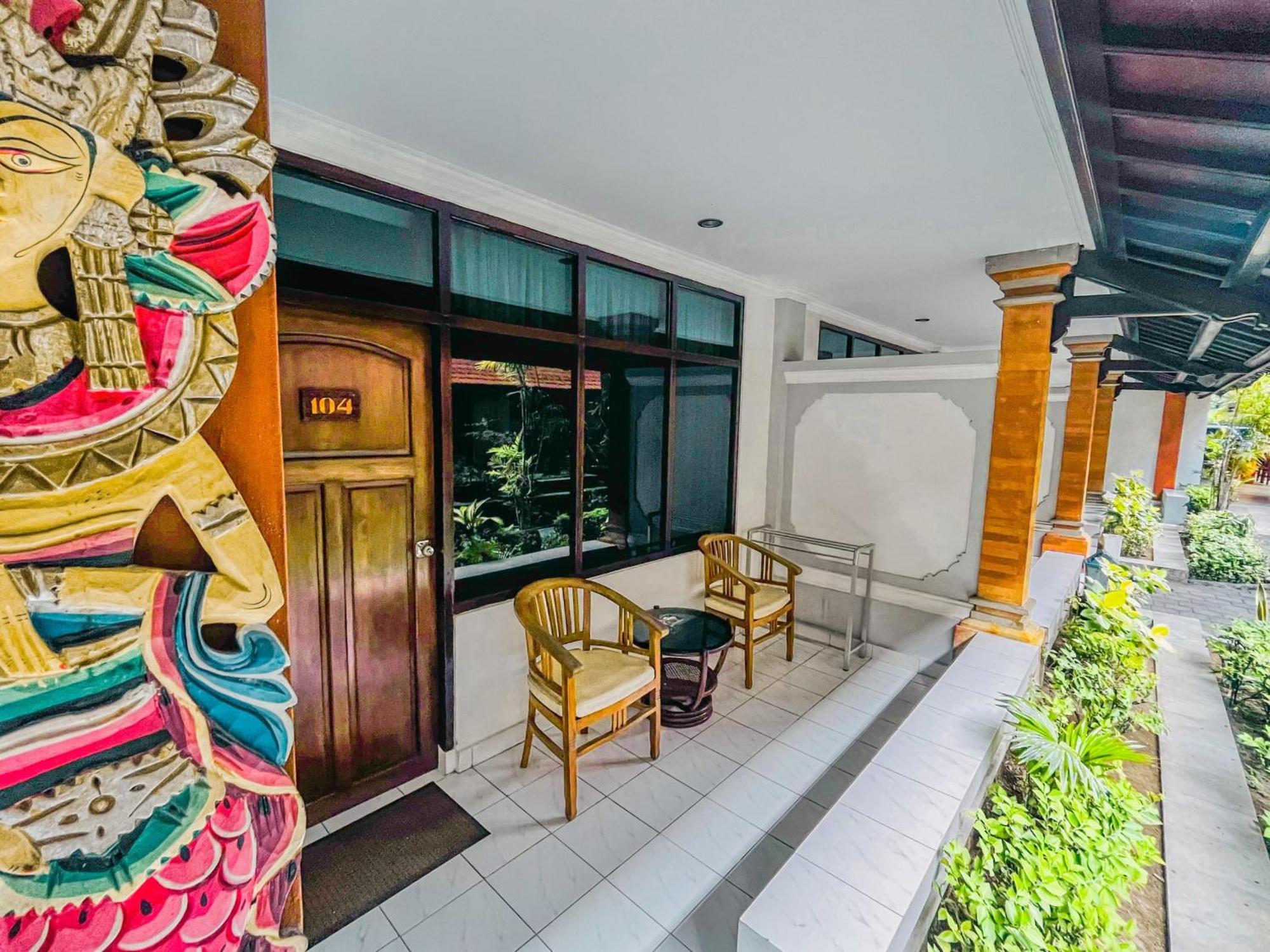 Bali Summer Hotel By Amerta Kuta Lombok Exteriör bild