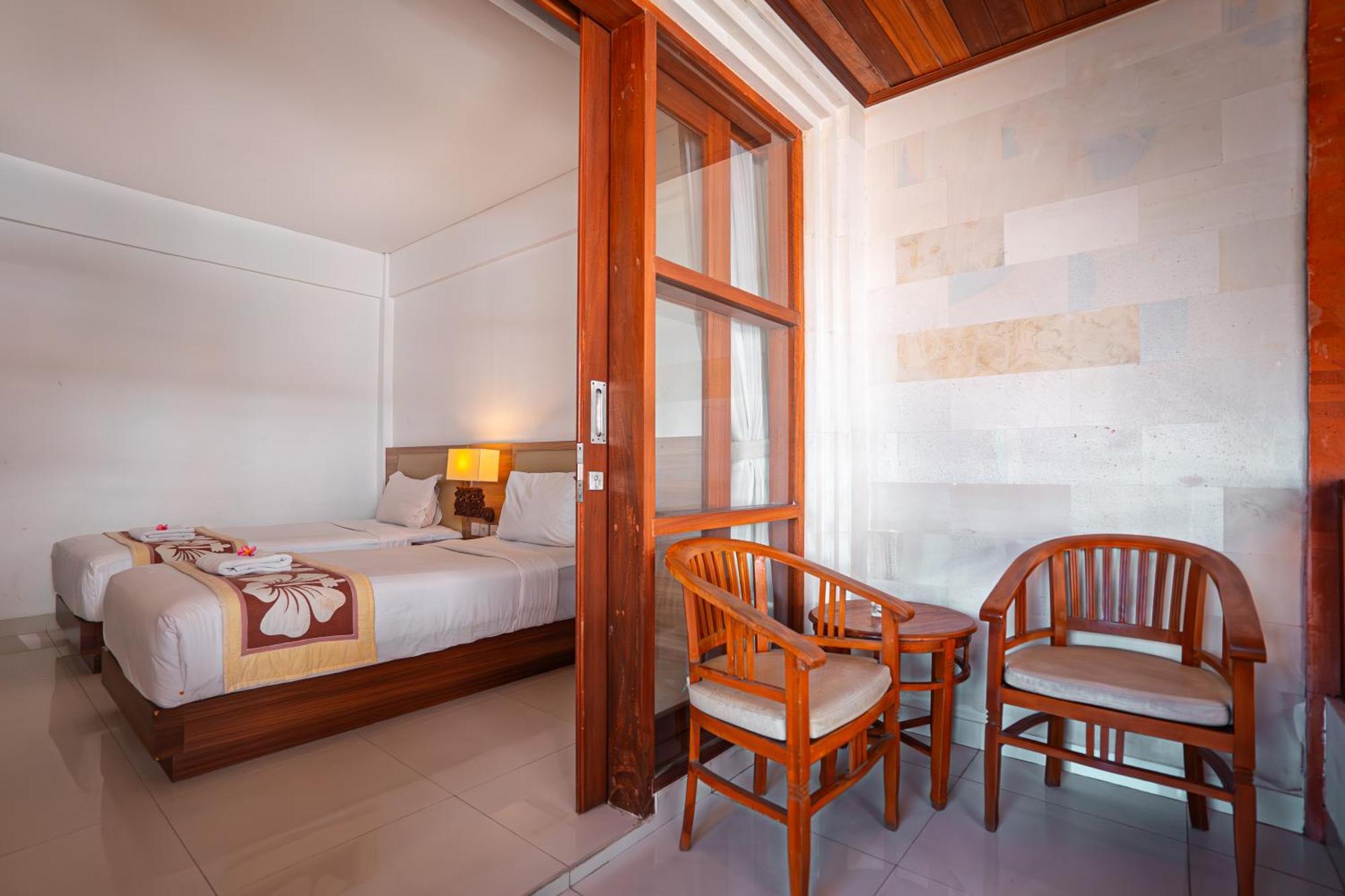 Bali Summer Hotel By Amerta Kuta Lombok Exteriör bild
