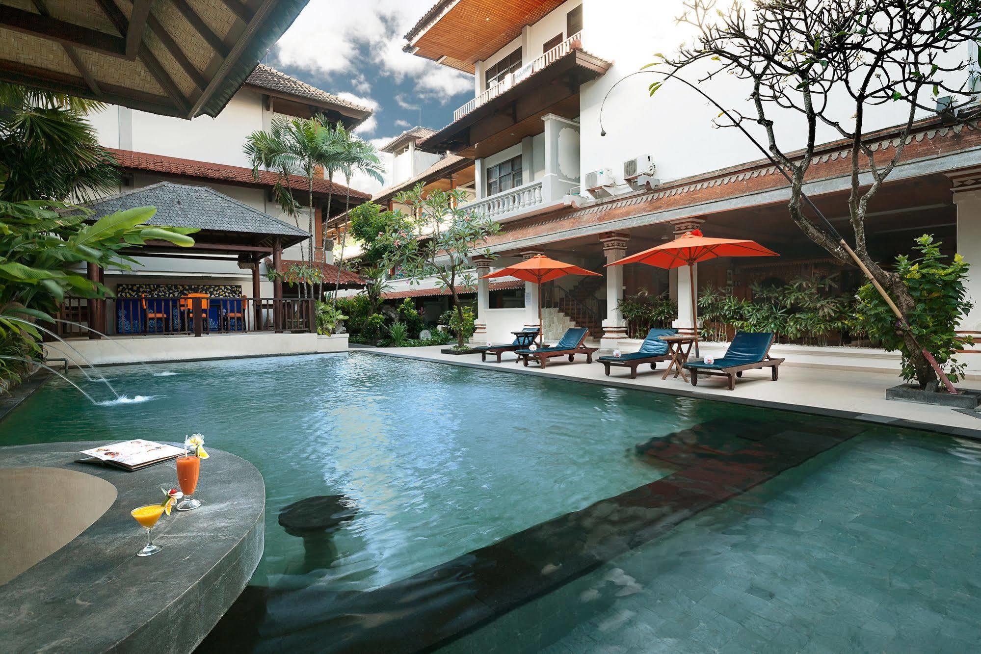 Bali Summer Hotel By Amerta Kuta Lombok Exteriör bild
